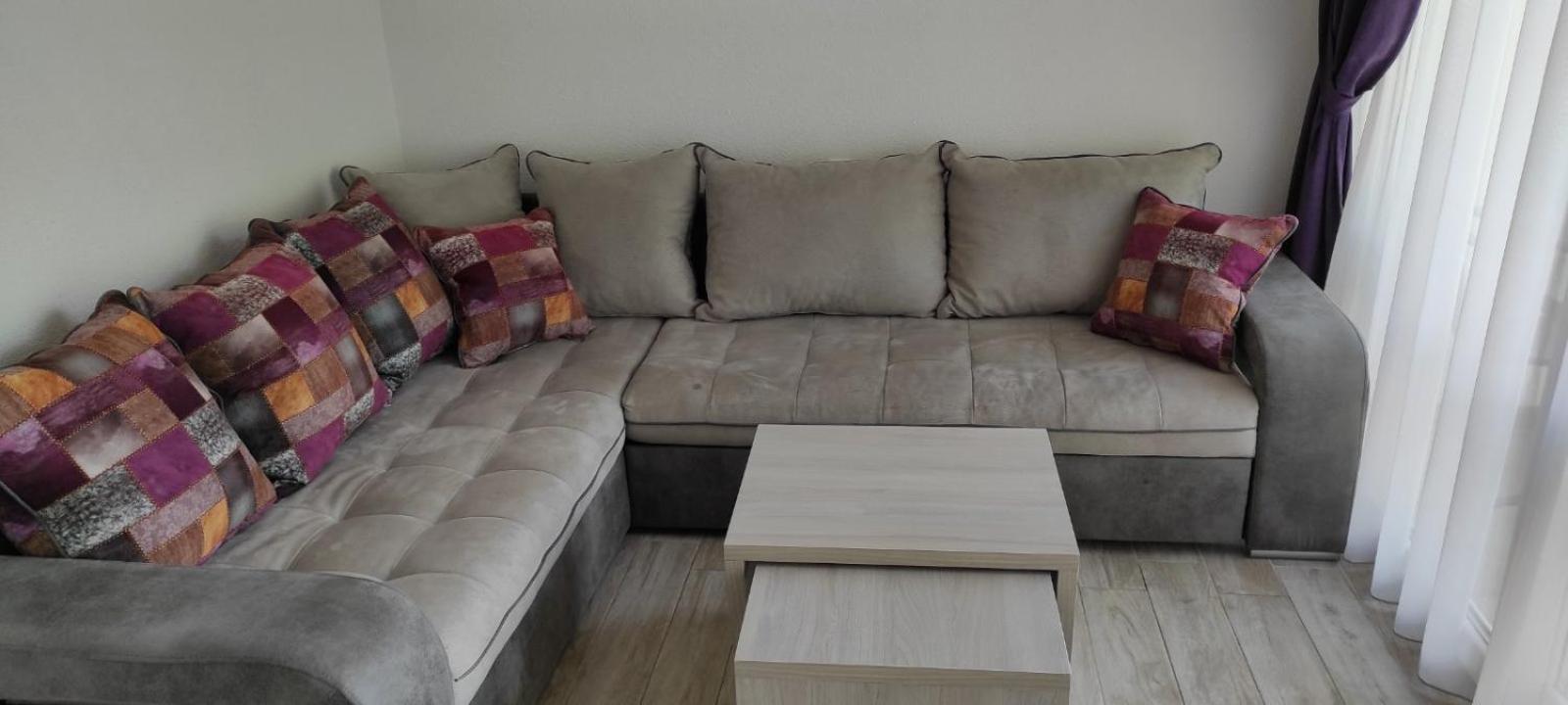 סטרוגה Royal View Apartments מראה חיצוני תמונה