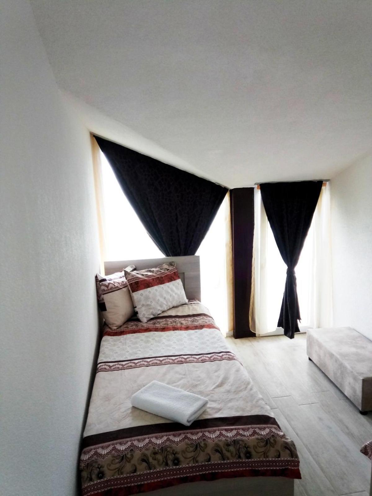 סטרוגה Royal View Apartments מראה חיצוני תמונה