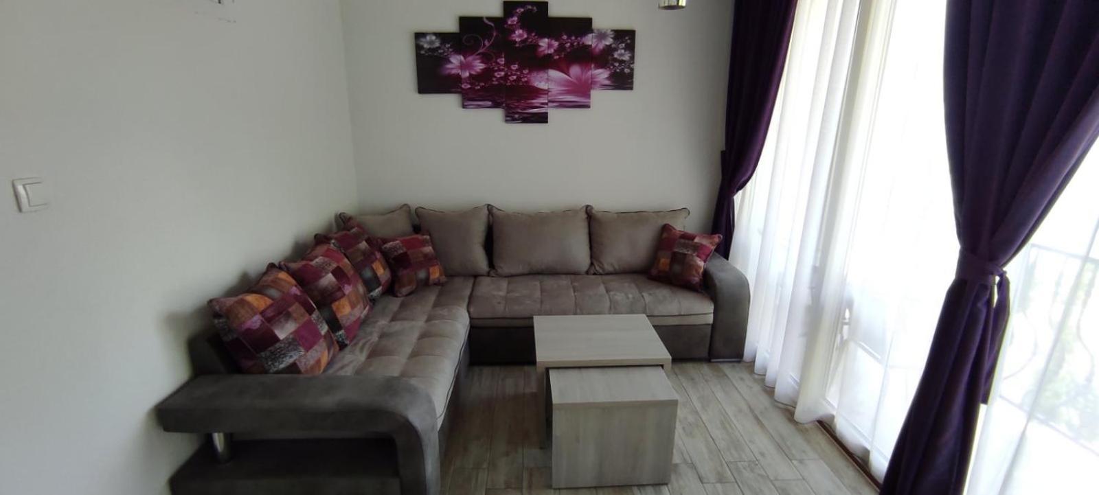 סטרוגה Royal View Apartments מראה חיצוני תמונה