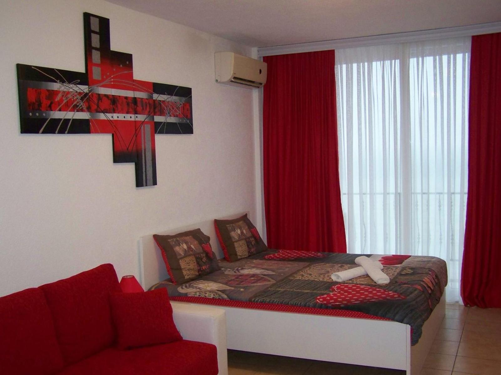 סטרוגה Royal View Apartments מראה חיצוני תמונה